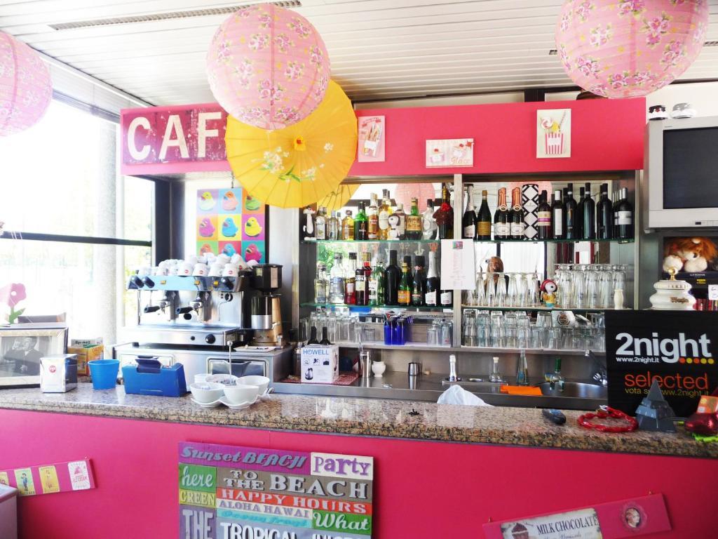 Riccione Beach Hotel - Enjoy Your Summer -Beach Village Incluso 외부 사진