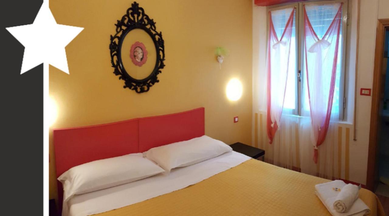 Riccione Beach Hotel - Enjoy Your Summer -Beach Village Incluso 외부 사진